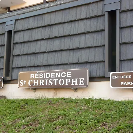 Appartement Résidence Saint Christophe - Et Ensoleillé Et Proche De La Cure ! Mae-7764 *
